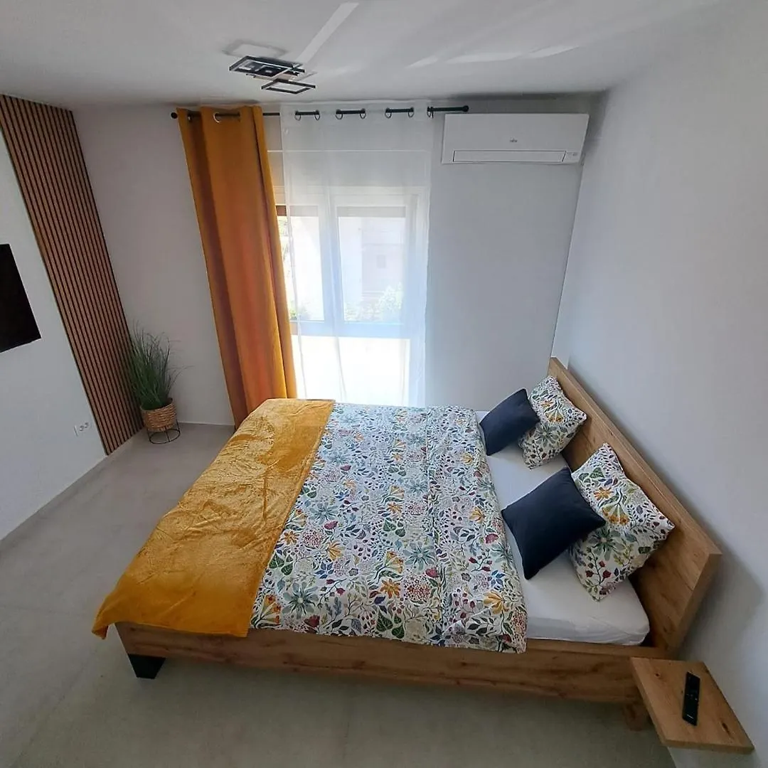 Porec Center New Studio Apartment 300 Meters From The Sea location