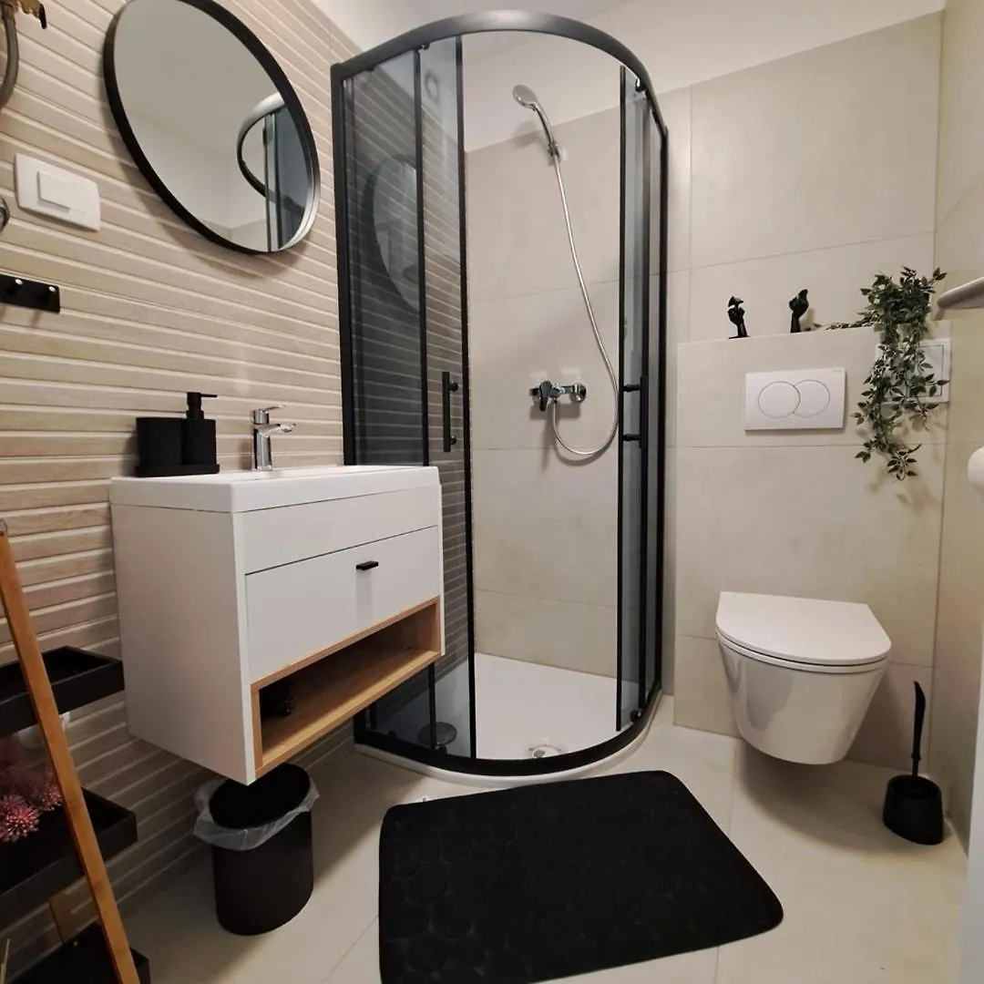Porec Center New Studio Apartment 300 Meters From The Sea
